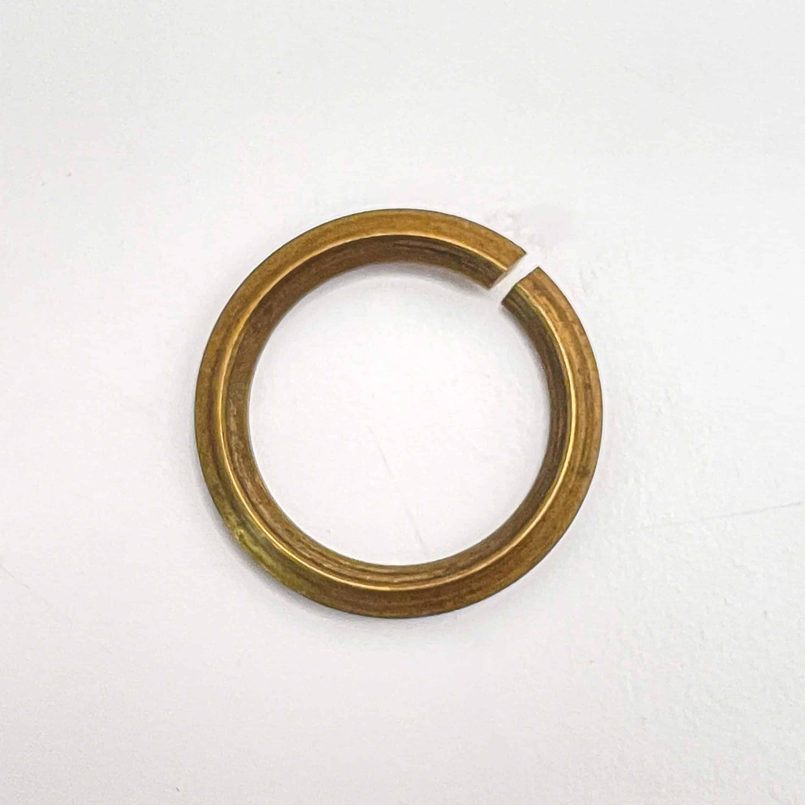 טבעת פליז 9401